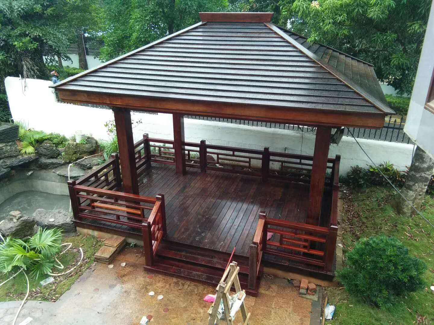 长沙防腐木凉亭,长沙防腐木公司,防腐木凉亭,防腐木花架,防腐木葡萄架,防腐木木屋别墅,防腐木小品制作,碳化木,碳化木价格,防腐木价格,防腐木厂家,防腐木地板,防腐木护栏,防腐木座椅,菠萝格防腐木,防腐木景观小品,别墅庭院规划设计,湖南防腐木公司,木道步工程,防腐木木桥,园林防腐木